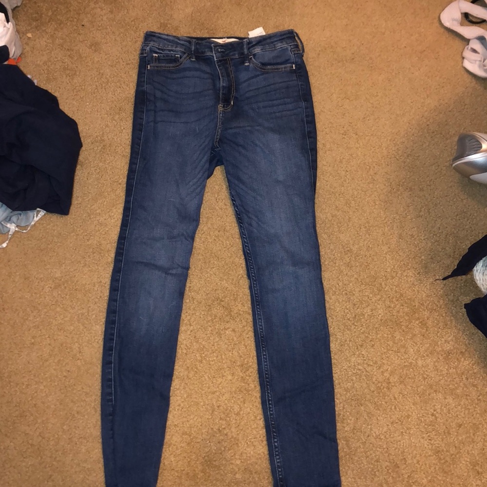 Hollister jeans